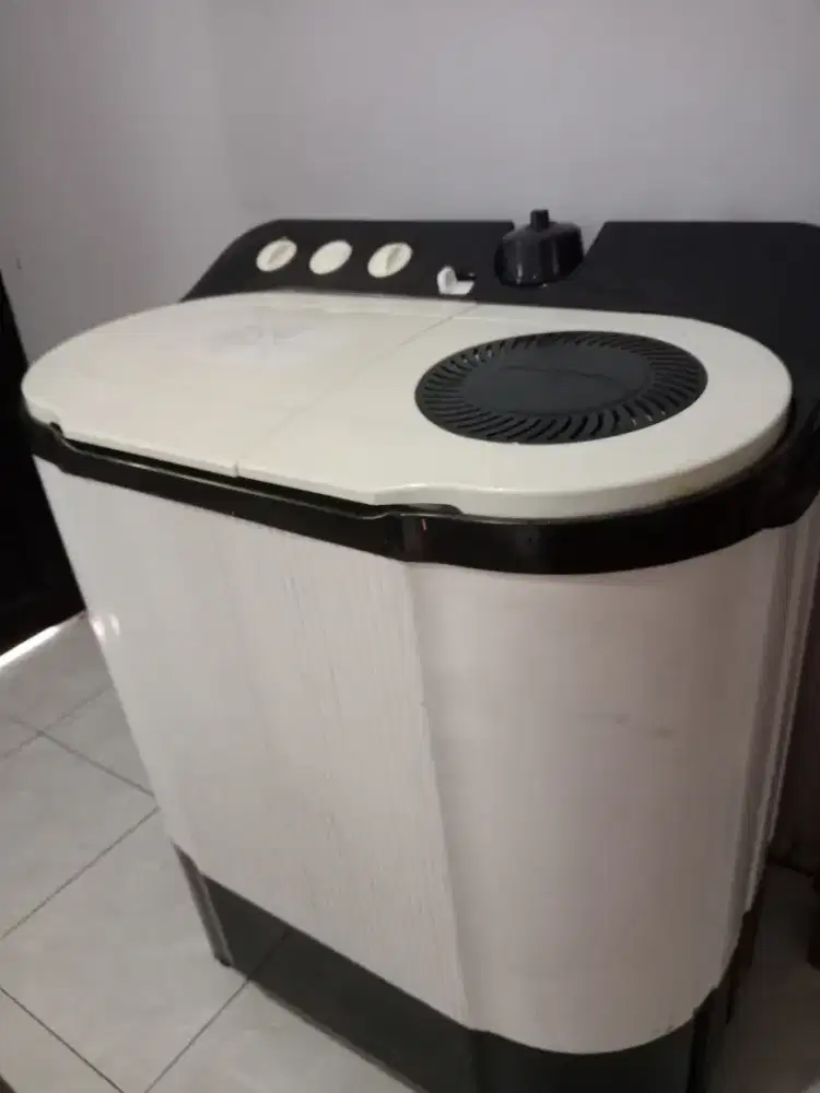 Jual mesin cuci ukuran besar 10 kg masih ngs