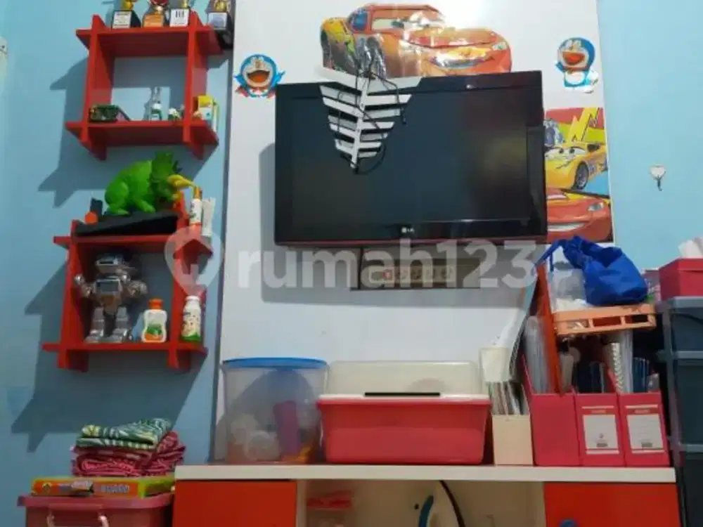 Rumah Bagus Nyaman Full Furnish di Premier Park 2 Modernland Tangerang
