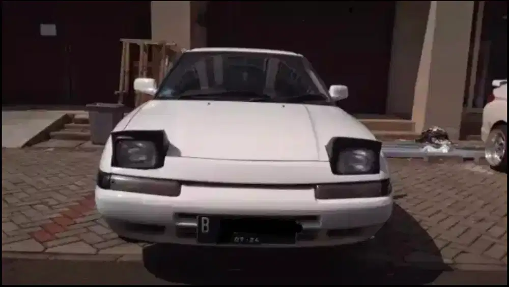 Mazda Astina 1800cc DOHC M/T