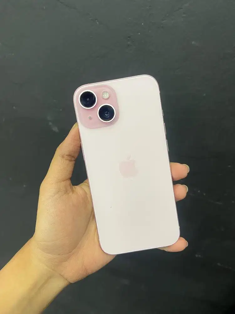 iPhone 15 128GB
