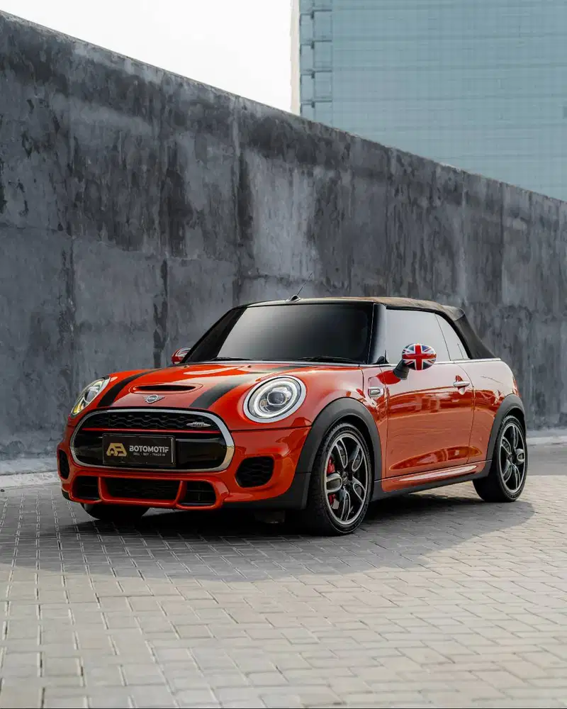 MINI Cooper S 2.0 John Cooper Works Convertible F57 LCI 2019