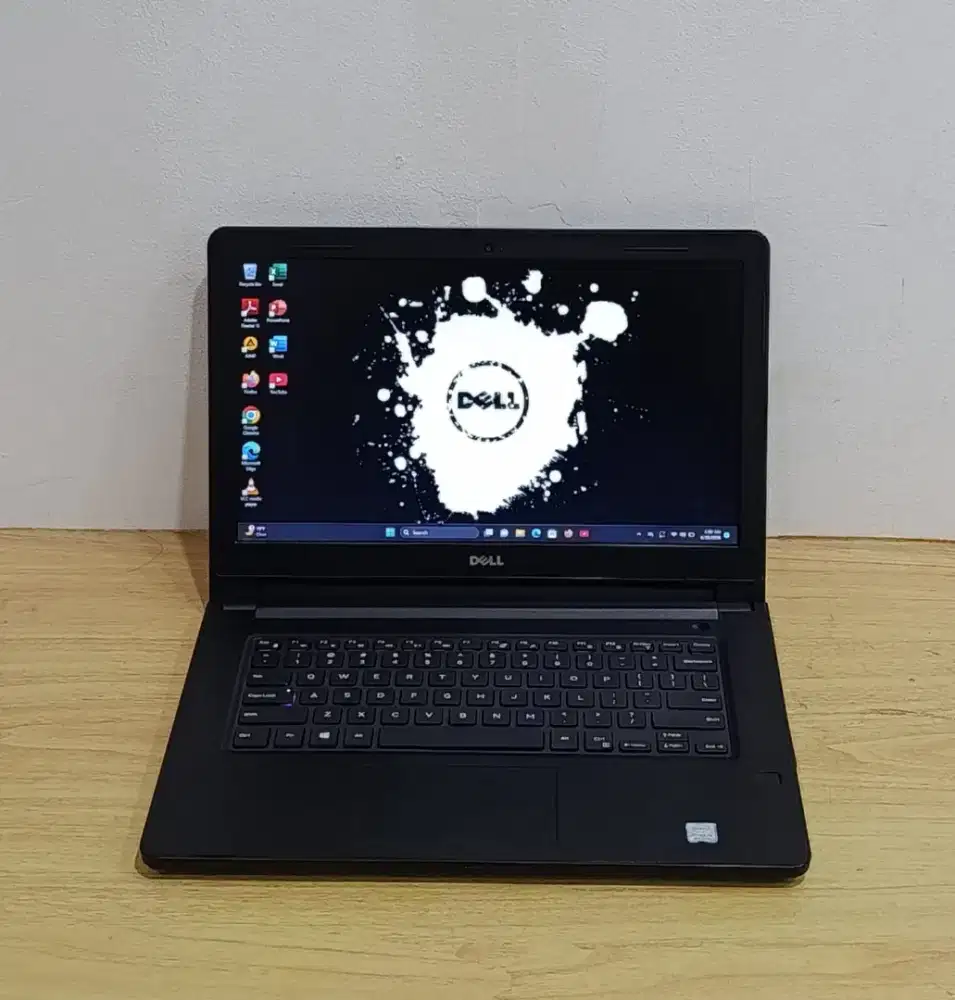 Laptop Dell Vostro 3478 Core i5-8250U Radeon R5 RAM 8GB SSD 128GB