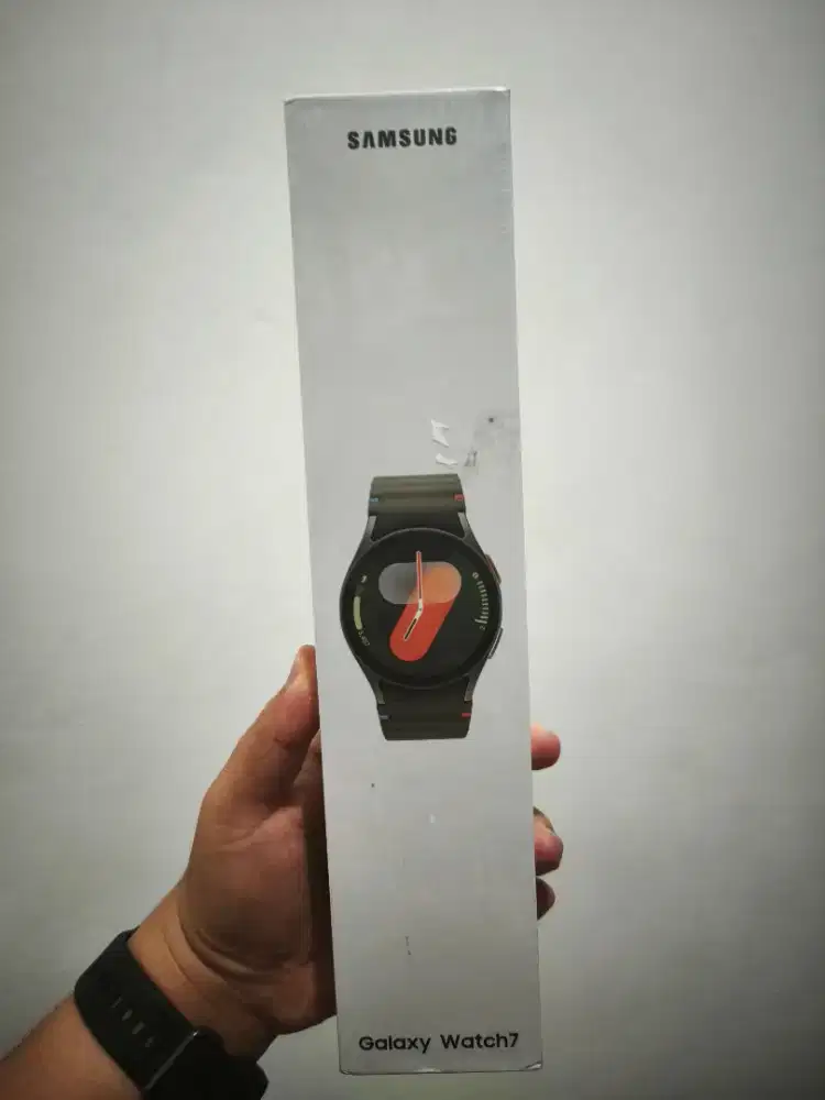 Samsung smart watch 7 (44 mm)
