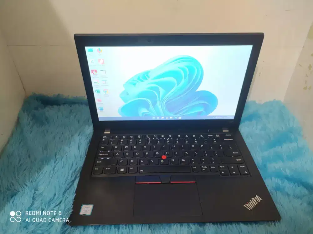 Lenovo Thinkpad x280/Core i7 gen 8/RAM 8/SSD 512nvme jos/KEYB Backlit