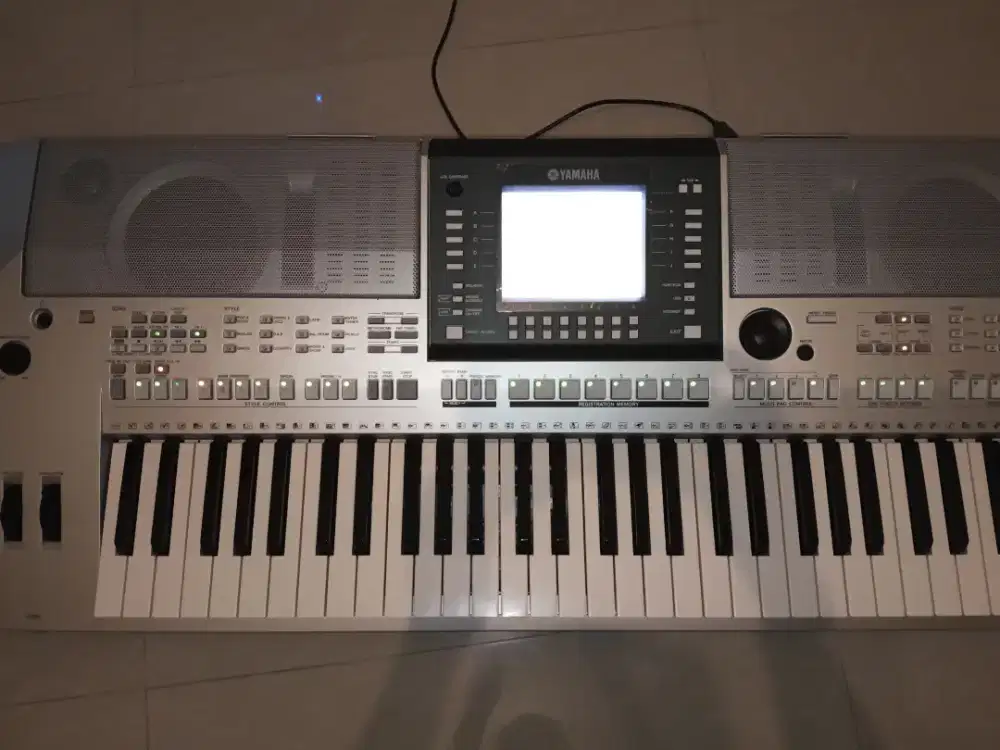 Yamaha Psr s-710