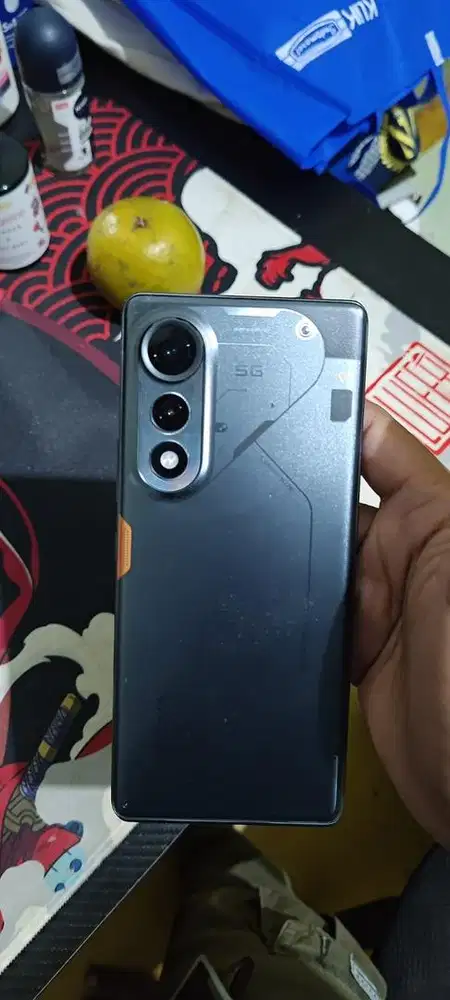 TECHNO POVA CURVED 5G 8/256 BLACK
