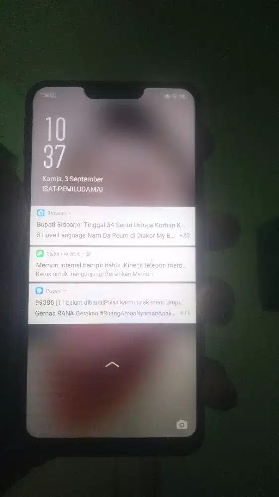 Dijual murah oppo A3s ram 2/160gb
