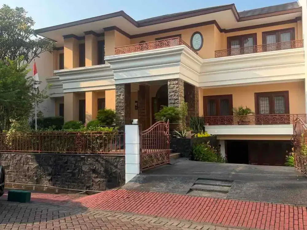 Rumah Sanur Bukit Gading Villa Kelapa Gading Jakarta Utara