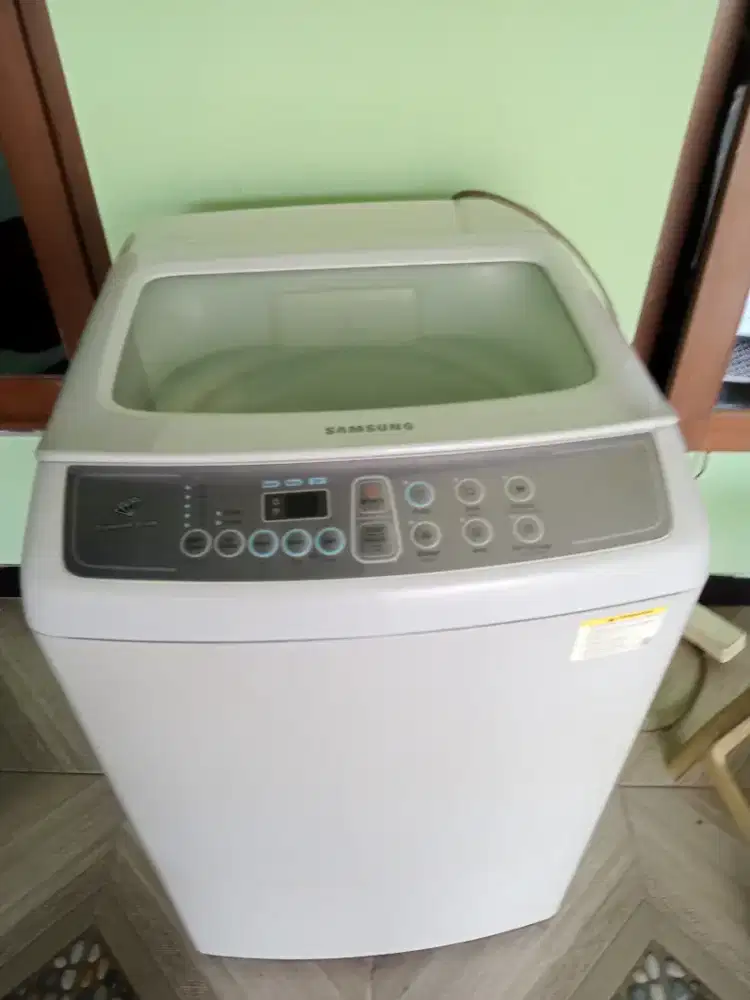 Mesin cuci Samsung otomatis