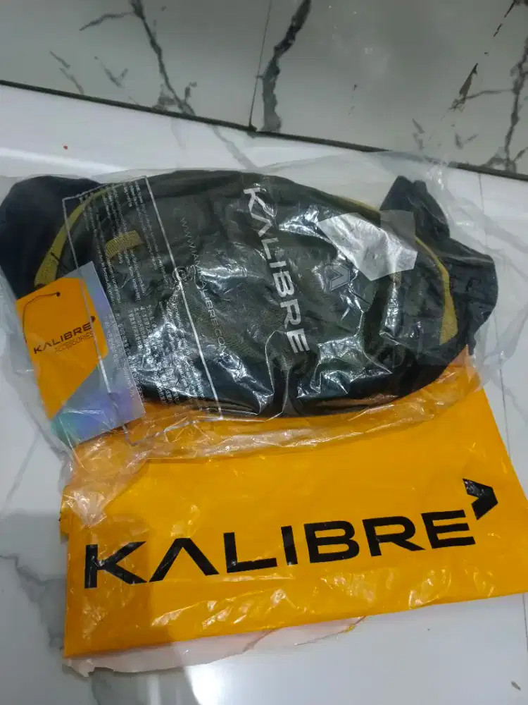 Tas kalibre 100% dijamin ORI KONDISI BARU FULLTAG