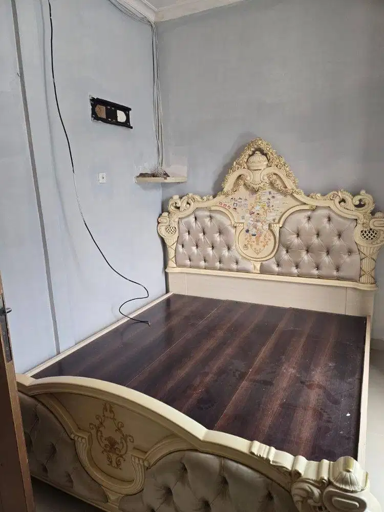 DIJUAL KASUR RANJANG TEMPAT TIDUR DOUBLE SIZE PASANGAN Furniture mebel