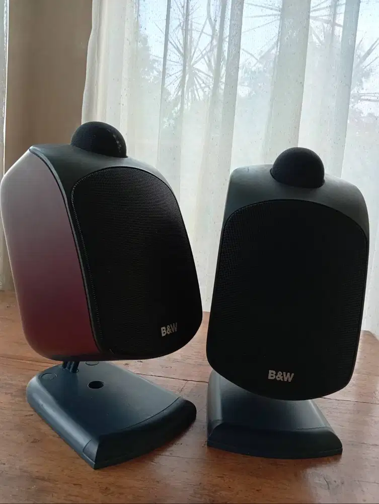 Speaker B&W LM1 bekas