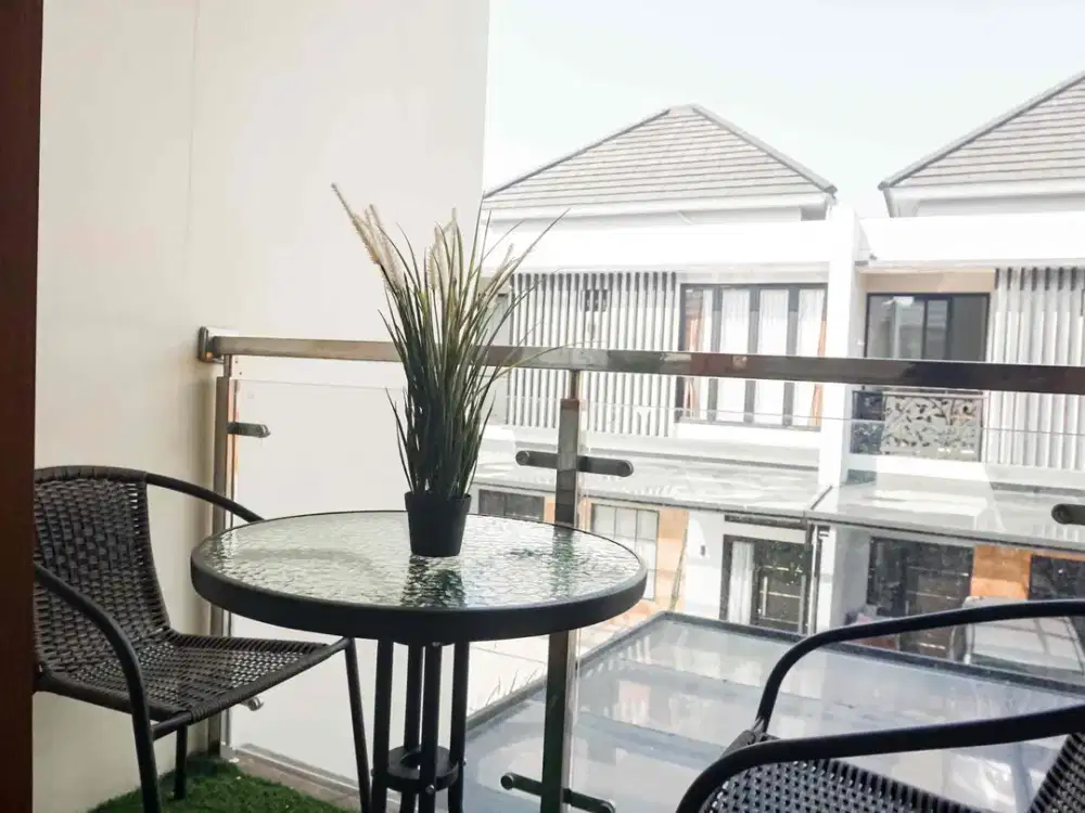 Rumah 2 lantai ,harian,bulanan,per 3 bulan ,6 bulan