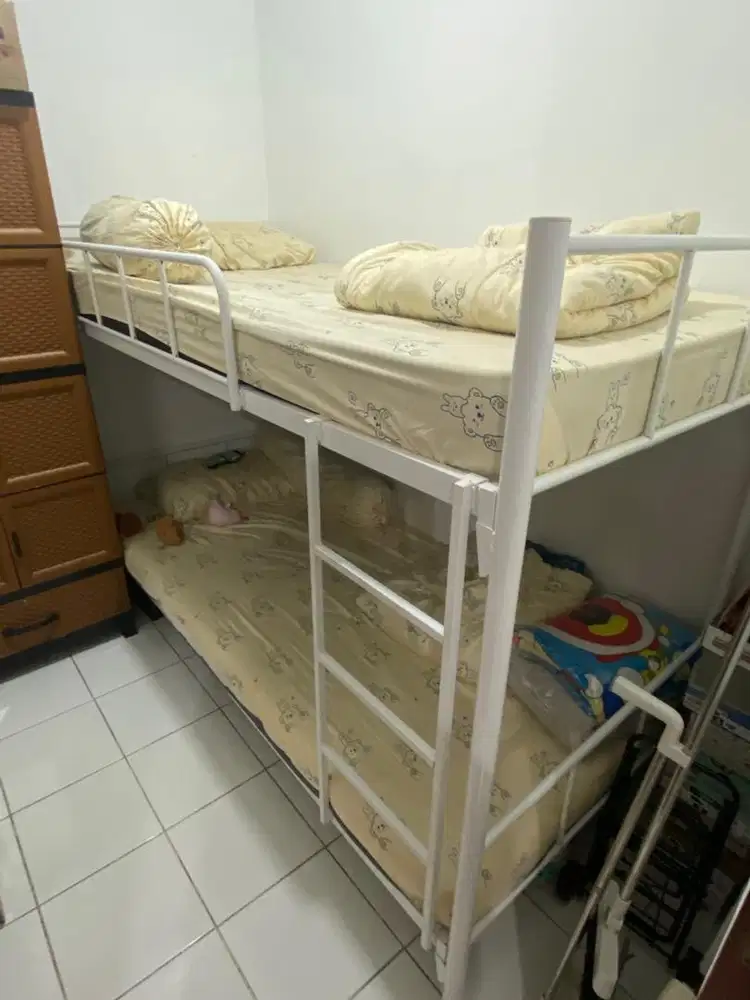 Bunkbed 90×200 merek Selma ( Orval )