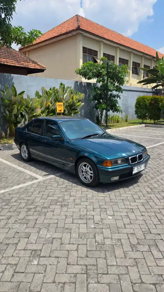 Bmw e36 323i 1999 last edition