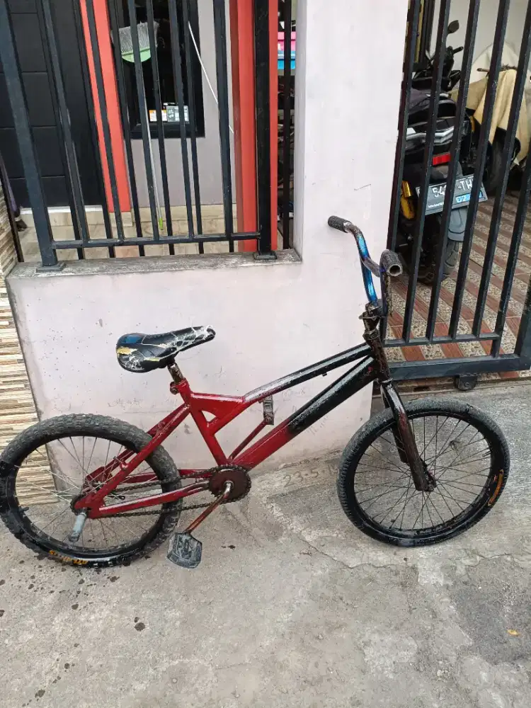 Dijual cepat sepeda bmx ring 20