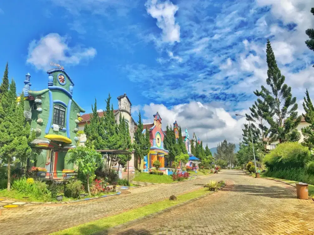 SEWA VILLA PUNCAK TERMURAH BISA 10 ORANG KOTA BUNGA PUNCAK
