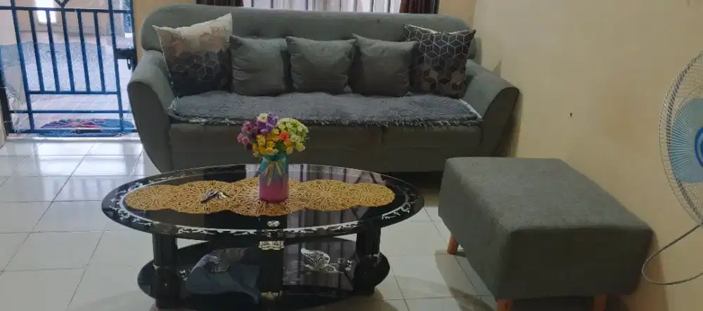 Sofa tamu 3 seater+1 stool
