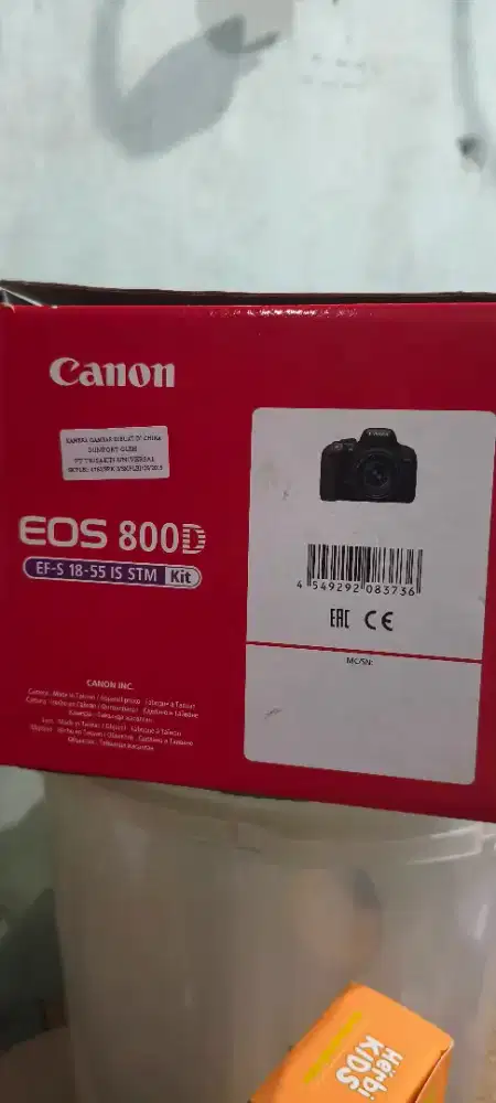 Canon DSLR 800D