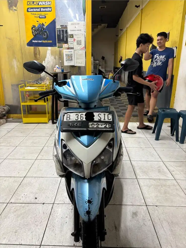 Dijual motor pemakaian pribadi/ Pajak on panjang