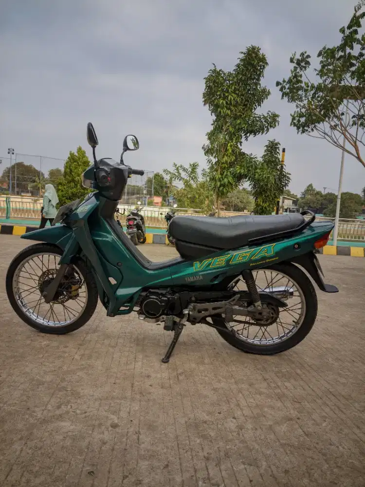 Yamaha Vega 1998 low KM generasi pertama