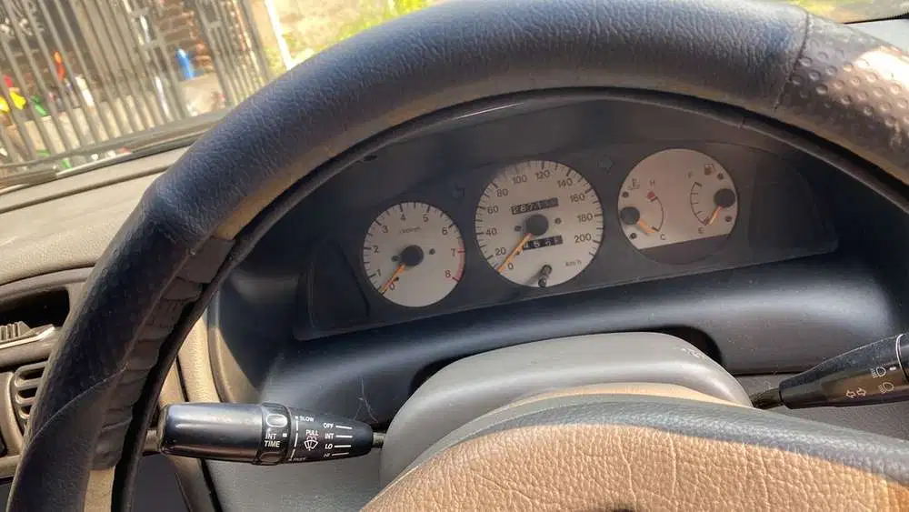 Suzuki Baleno 2000 Bensin