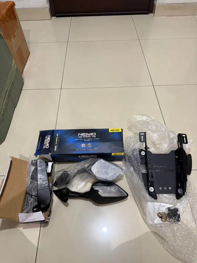 Bracket yamaha nmax turbo dan spion