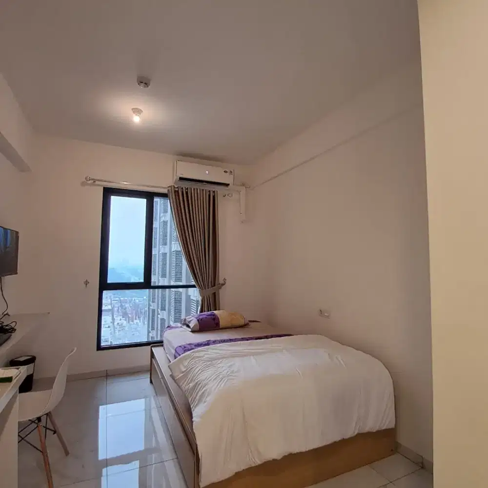 Sewa Apart Murah Sky House Alam Sutera - Studio Minimalist Strategis