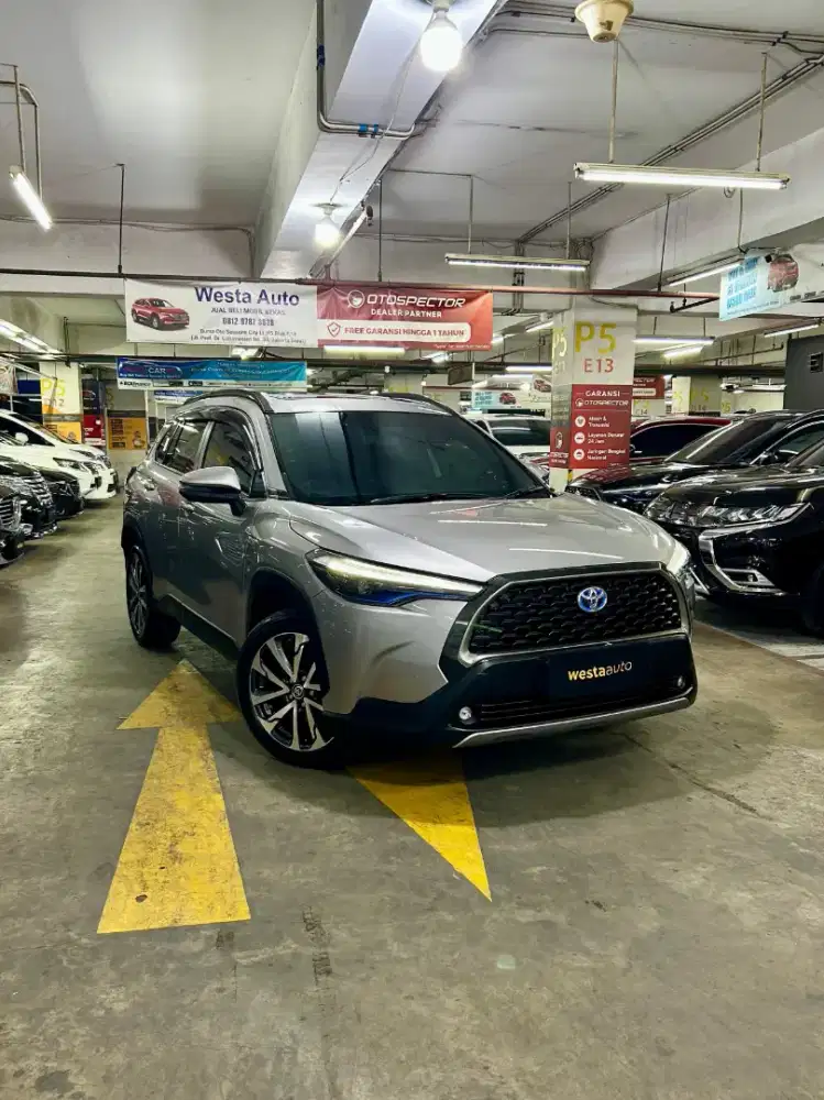 KM 38rb Hybrid Toyota Corolla Cross 1.8 HV AT 2020 Terawat 2021