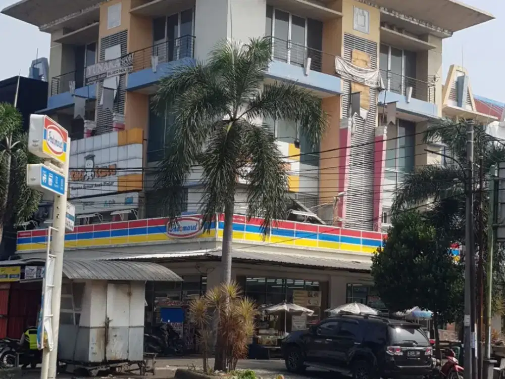 Dijual Ruko Hoek  4  lantai