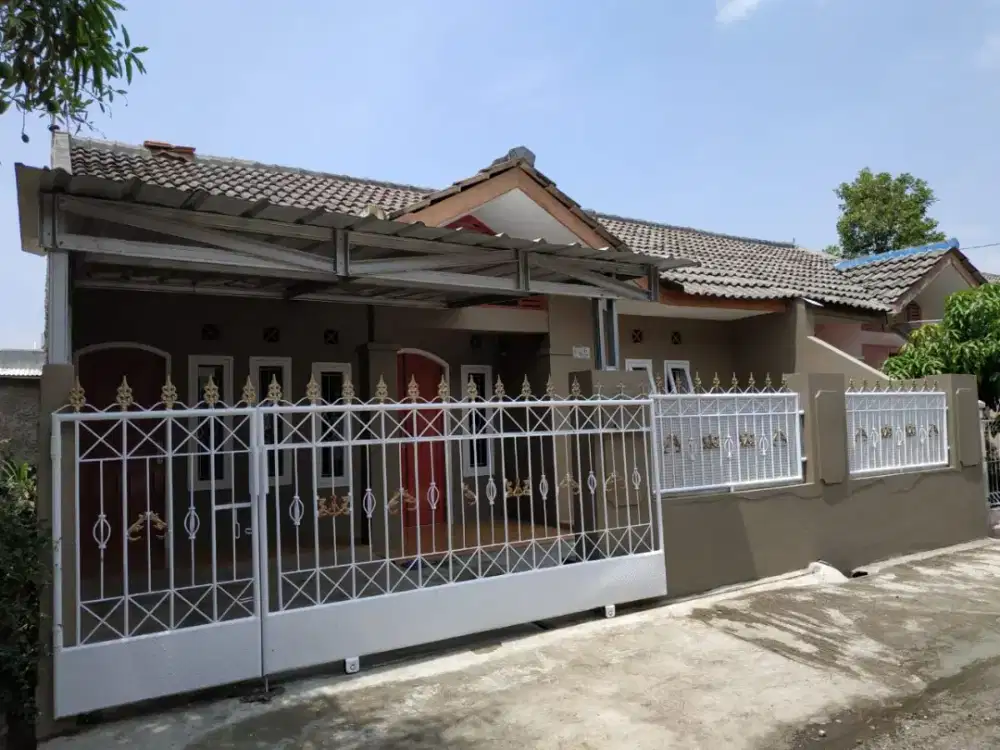 Dijual Rumah asri di dekat gerbang Tol cisumdawu