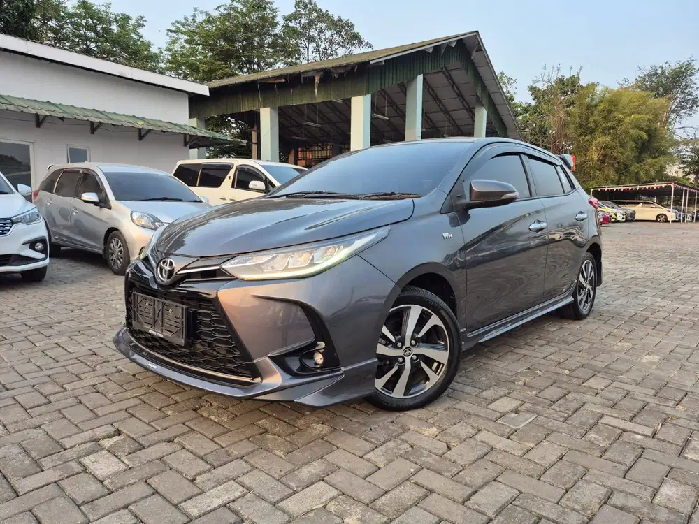 Yaris 1.5 AT GR 2021 ( Low Km )