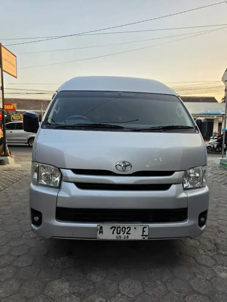 Hiace comuter tahun 2023