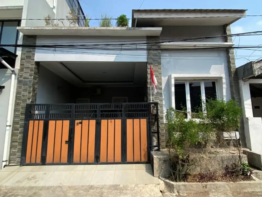 RUMAH BAGUS TANAH LUAS DALAM KOMPLEK JATIWARINGIN ASRI PONDOK GEDE KOTA BEKASI