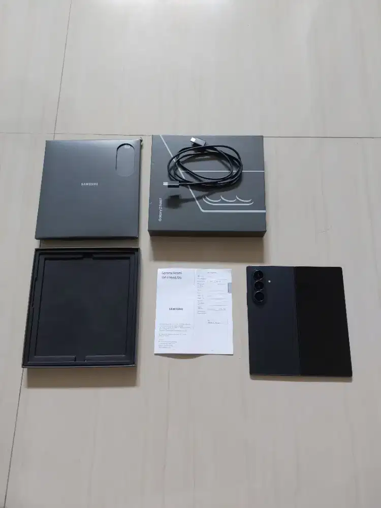 Samsung Galaxy Z Fold 7 12/512GB Black Resmi SEIN Likenew Mulussa