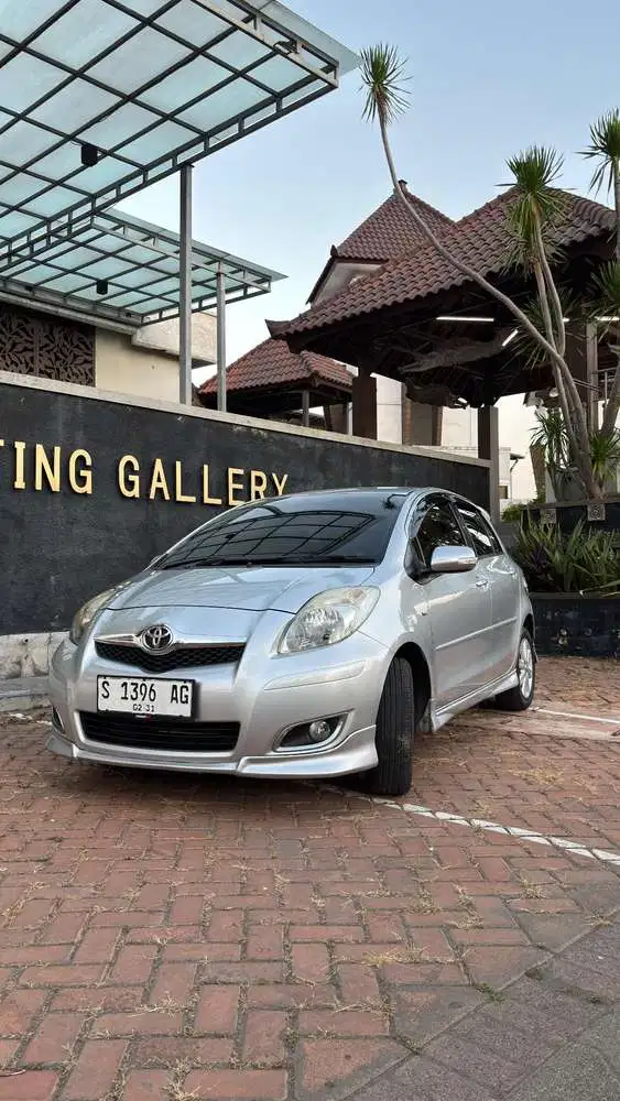 Toyota Yaris 2010 Bensin