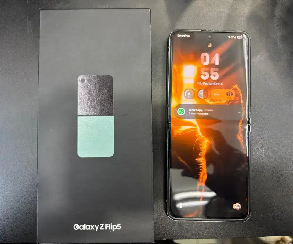 Samsung Z Flip 5 5G 8/256gb