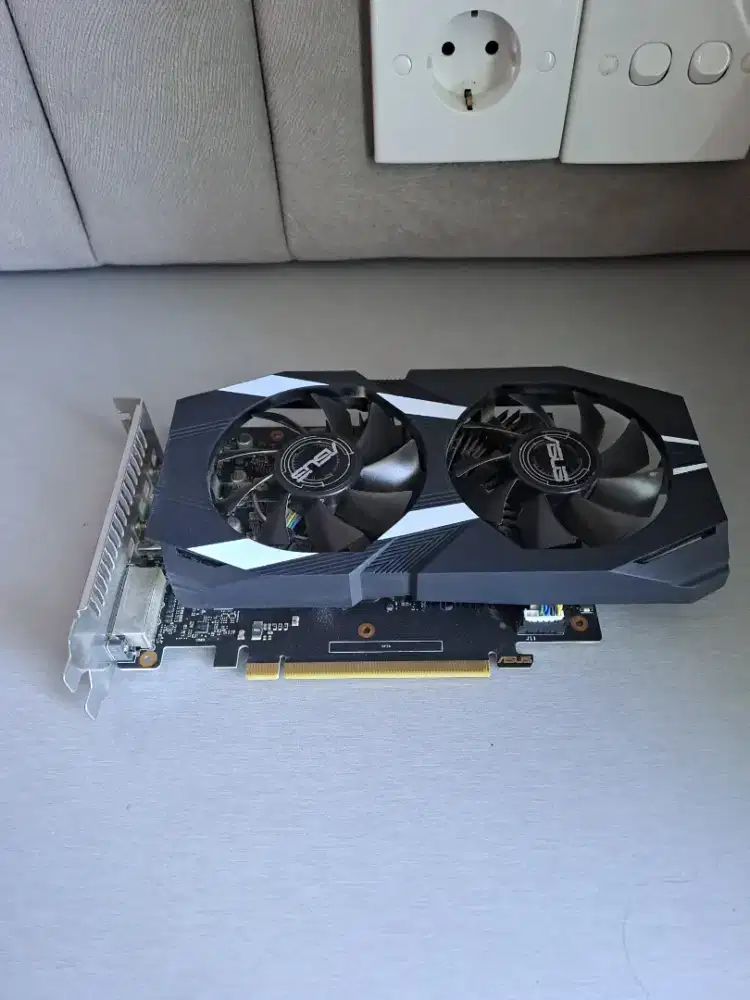 VGA ASUS Dual GeForce GTX 1650 4GB GDDR6