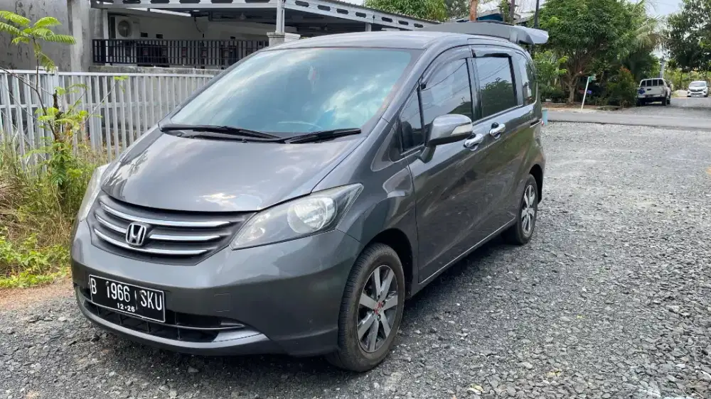 Honda freed 2010