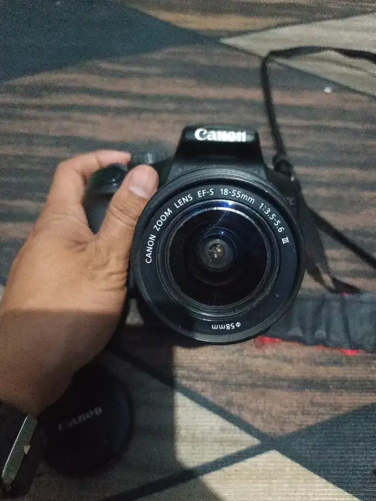 Kamera canon 1100d