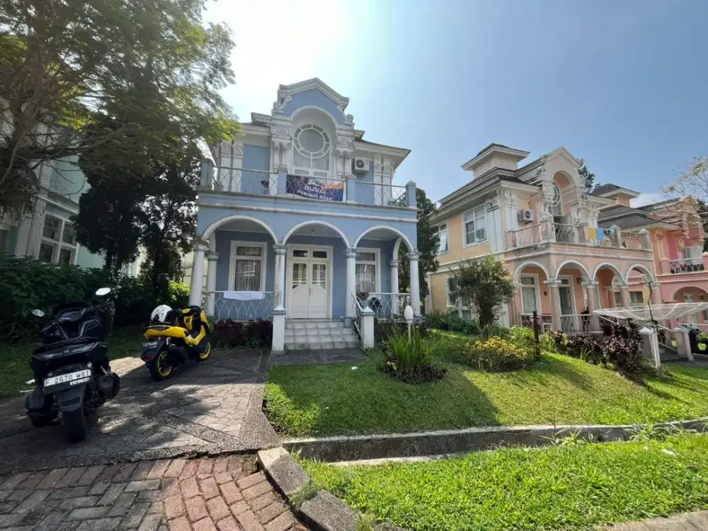 Di jual murah vila siap huni 2 LT luas tanah 150 mtr lokasi Cipanas