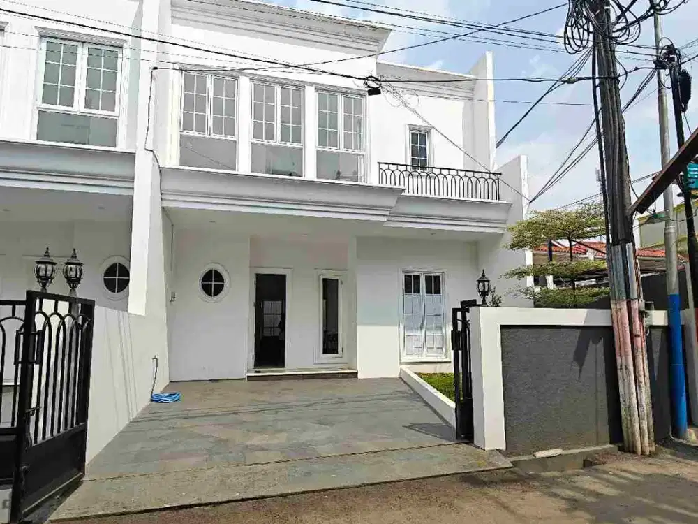 Rumah Baru Design American Classic Jatiwaringin Bekasi Dekat Jakarta Timur