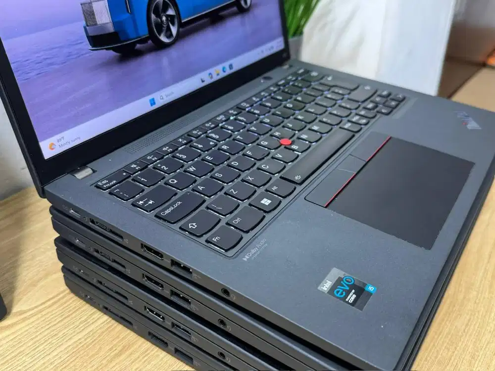Laptop X13 lenovo core i5 Ryzen 5 ram 32gb touchscreen VGA 2GB coding
