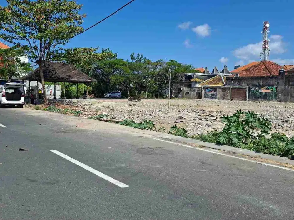 Jual Tanah Premium Lokasi Jl Merdeka Raya Kuta Luas 835M²/8.3are Zona Perumahan & Perdagangan Cocok di Jadikan area Komersial.