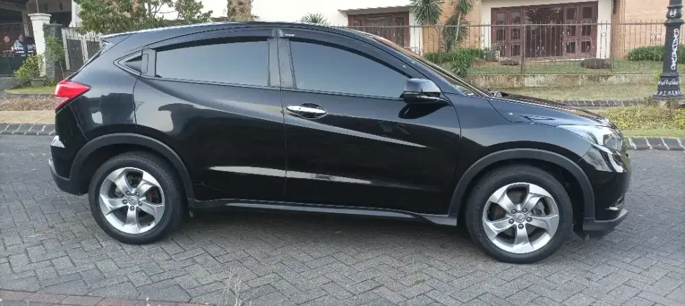 HRV E NIK 2018 CVT SUPER TOP CONDITION