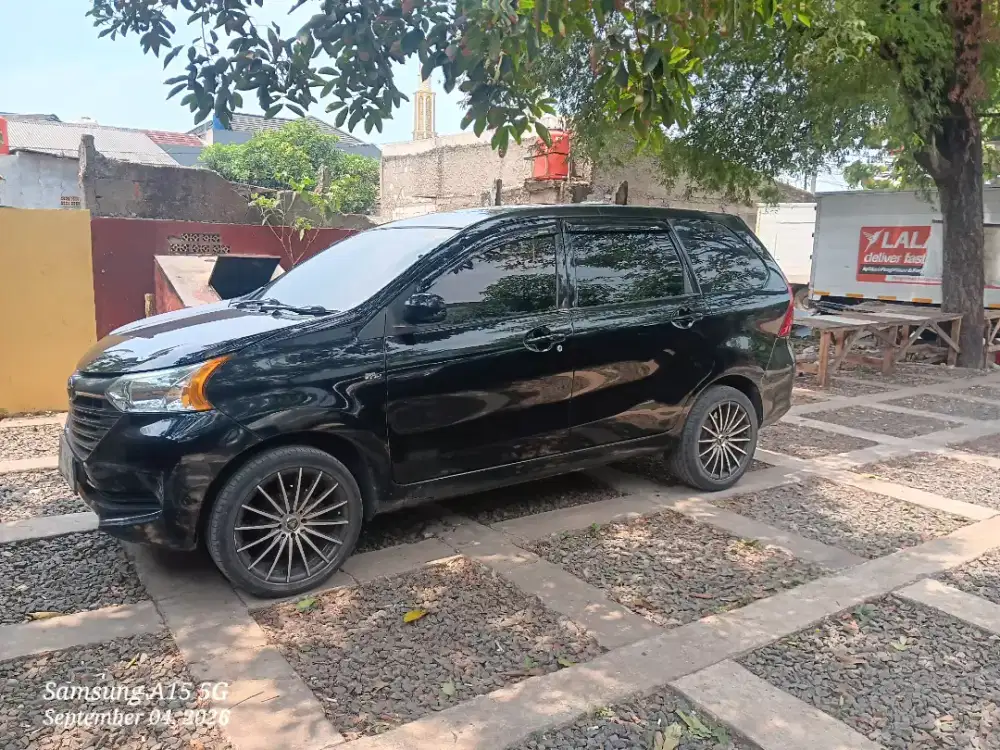 Cari tukar tambah atau barter velg