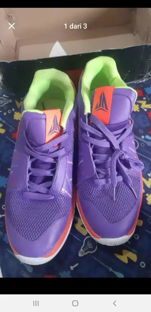 sepatu basket nike