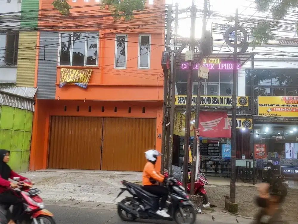 Disewakan Ruko Murah Bogor 2,5 Lantai di Pusat Ramai! Lebar Muka 6m Terlangka (Nego)