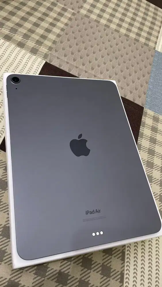 iPad Air 5 (M1) 64GB Resmi iBox