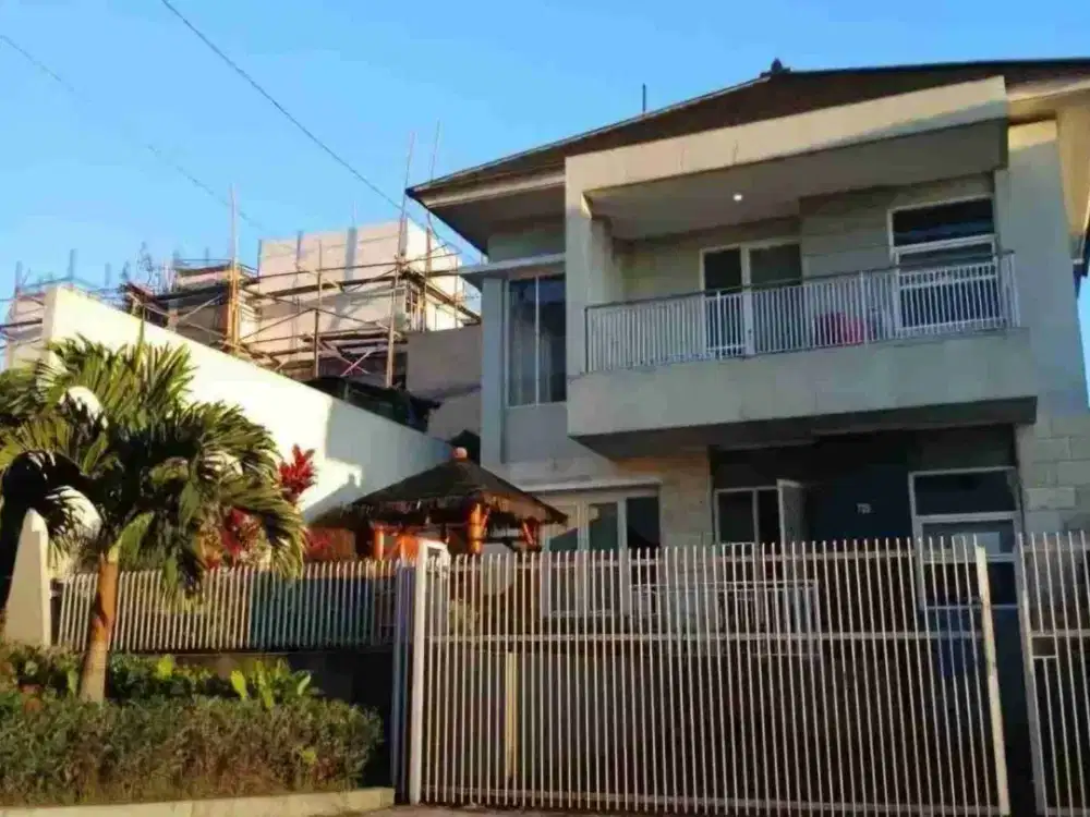 di jual villa panderman hill 2 lantai batu malang